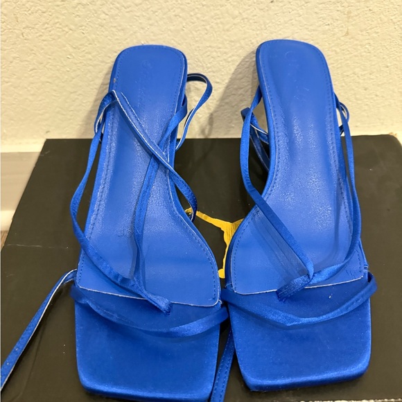 Women’s Royal Blue Leather Heeled Sandals 9 - Picture 3 of 5